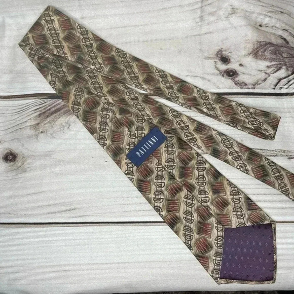 Pattinni Mens Silk Tie Extra Long 61.25” Long Tan Gold Black 4” Wide - Picture 5 of 8